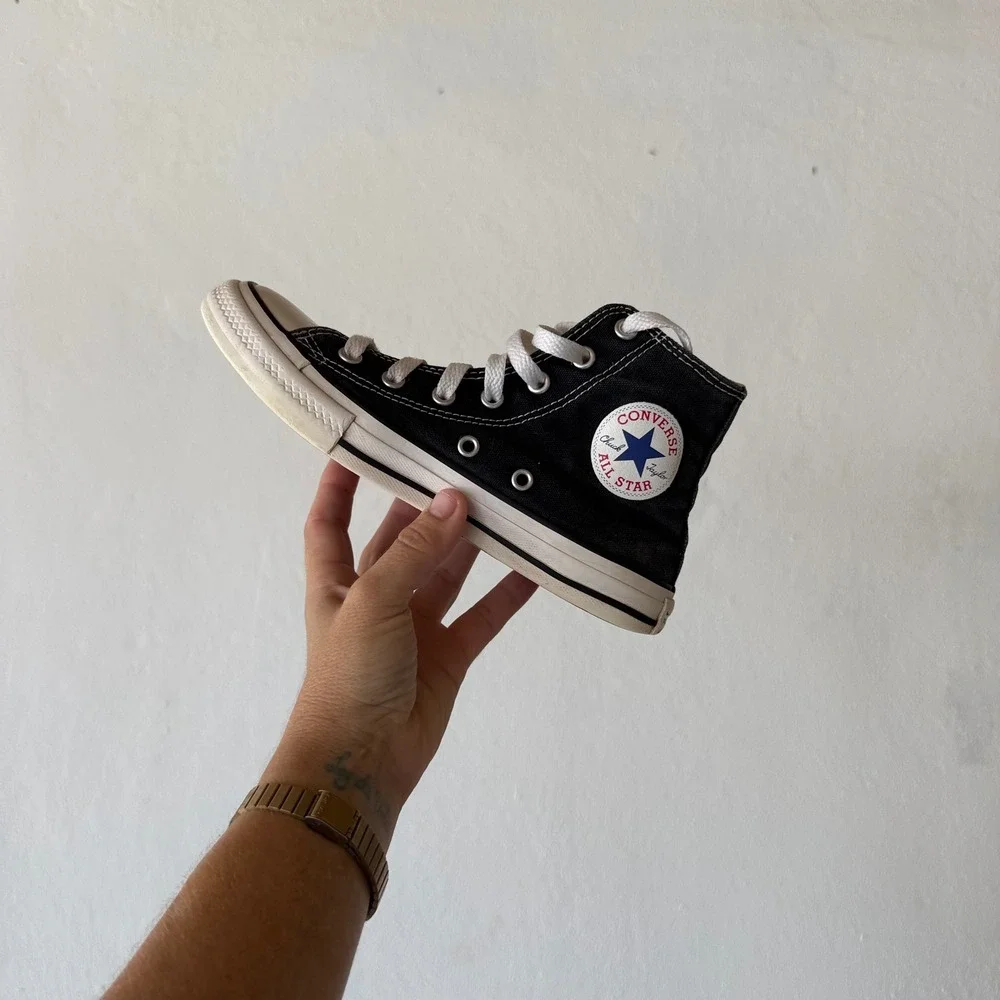Converse Chuck Taylor All Star High Top Black Canvas Sneakers Youth US Size 2